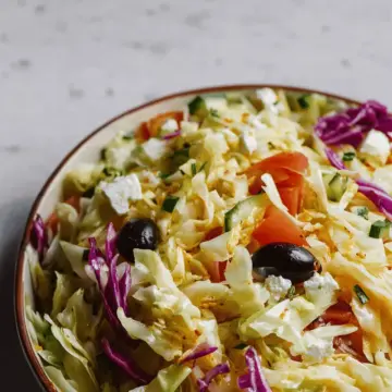 Greek Cabbage Salad (Lahanosalata)