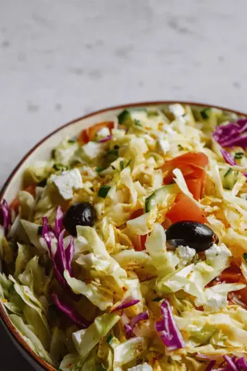 Greek Cabbage Salad (Lahanosalata)