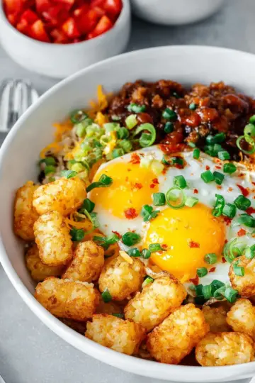 Tater Tot Breakfast Bowls